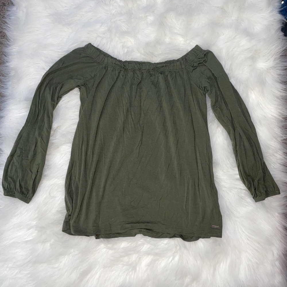 Hollister Oliver Green Off The Shoulder Easy Tee